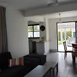 Entre Centre Et Deumier Avec Piscine 12 Personnes #0606 Villa Capbreton