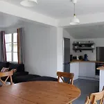 Villa Entre Centre Et Deumier Avec Piscine 12 Personnes #0606 Capbreton